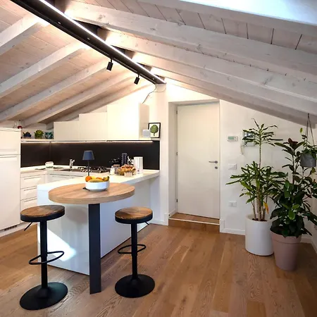 Casa Tonde - Attico In Palazzetto Storico