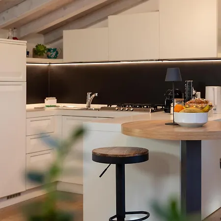 Casa Tonde - Attico In Palazzetto Storico *